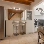 The Neo-classic Loft Holiday home