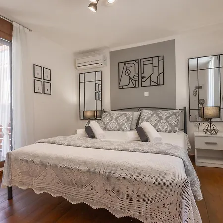 The Neo-classic Loft Rhodes City