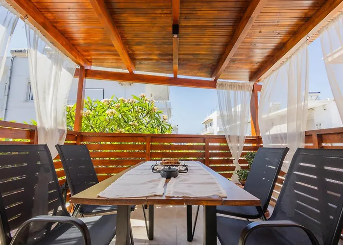 The Neo-classic Loft Nyaraló Rhodes City