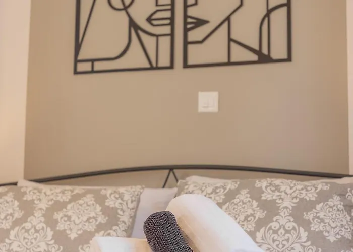 The Neo-classic Loft Nyaraló